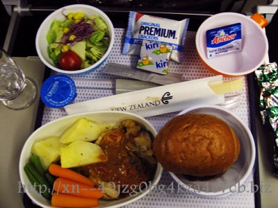 ニュージーランド航空・エコノミー成田線の機内食